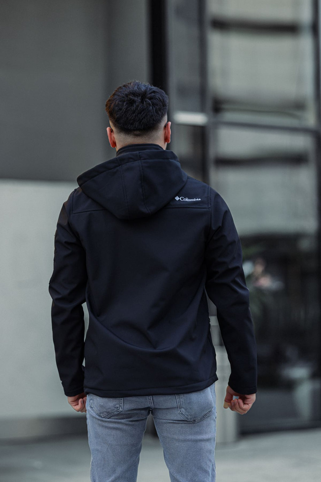 Erkek Softshell Mont